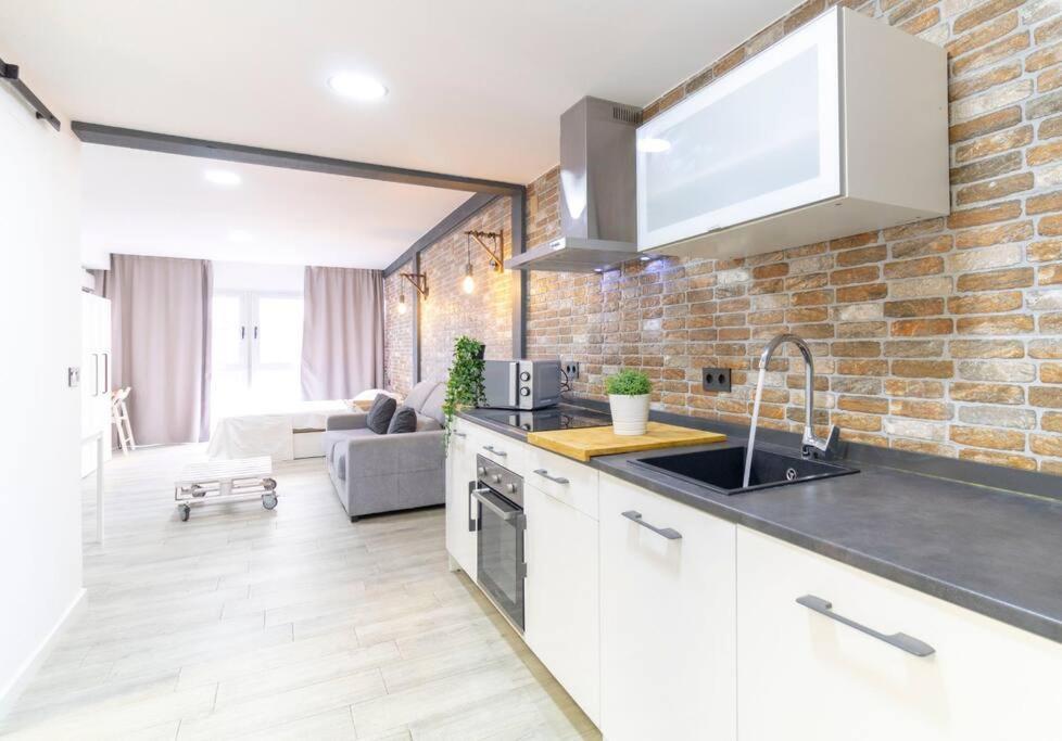 Acogedor Loft Bazan - Alicante Centro Zewnętrze zdjęcie